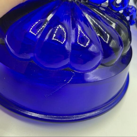 Vintage Westmoreland Ring and Petal Cobalt Glass Butter Dish - Picture 3 of 7